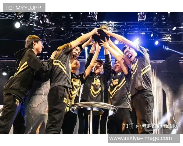 英雄联盟战术解析：深入探讨RNG战队的防守策略与应对技巧