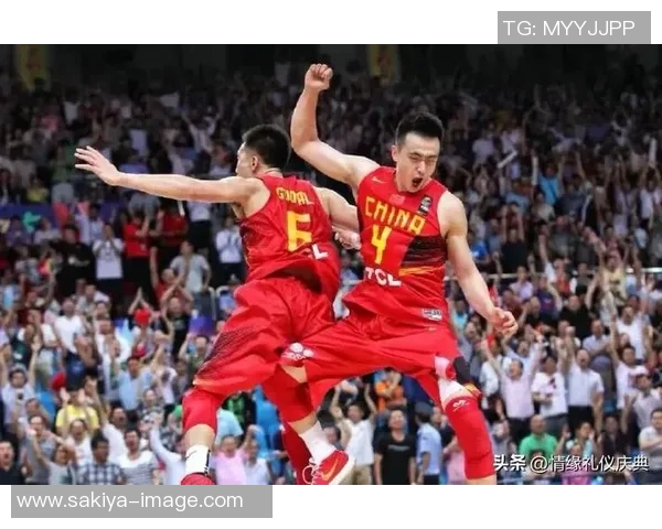 南京篮球队荣登实力排行榜第二名展现强大竞争力与团队精神