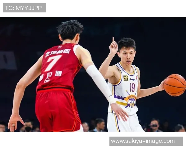 刘晓宇:从篮球场上的拼搏到人生道路上的坚持与奋斗 刘晓宇:从篮球场上的拼搏到人生道路上的坚持与奋斗