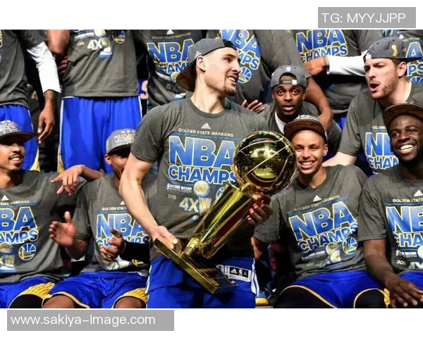 掘金与篮网对决深度分析及双方战术策略探讨