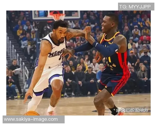 勇士与国王对决16日精彩比分回顾及赛况分析