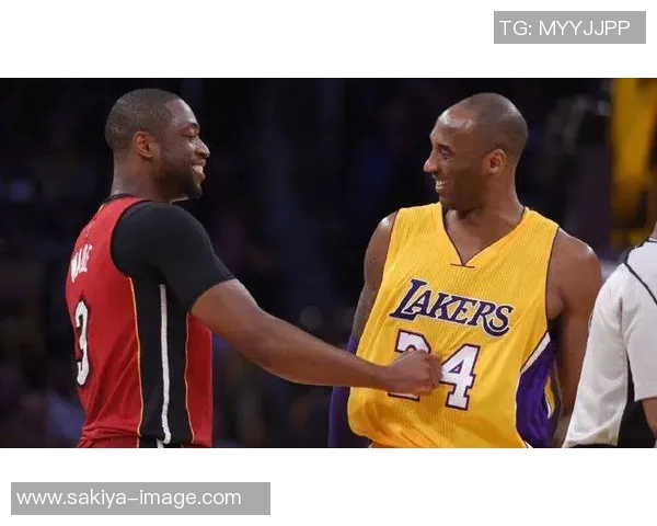 吉诺比利与科比的巅峰对决：篮球传奇的精彩瞬间与历史交锋