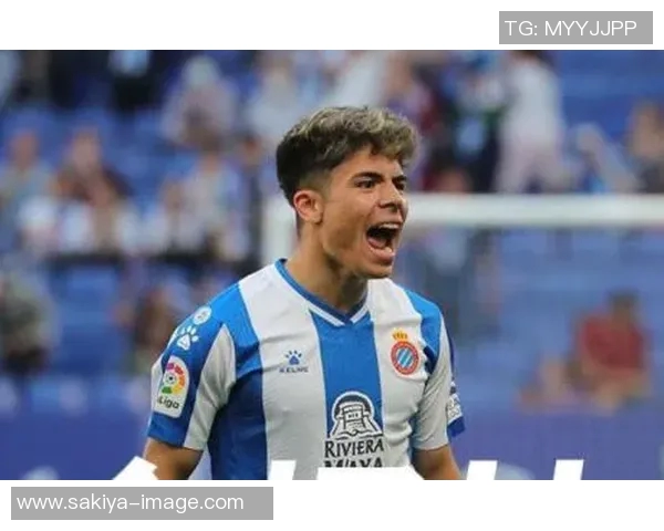 卡马文加：年轻天才如何在足球世界中崭露头角与实现自我价值