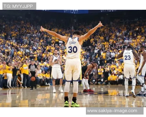 雄鹿与掘金激战正酣文字直播全程回顾与精彩瞬间分析