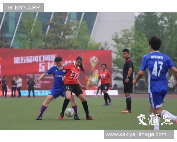 鲁能与恒丰激情对决足球直播带你领略精彩瞬间