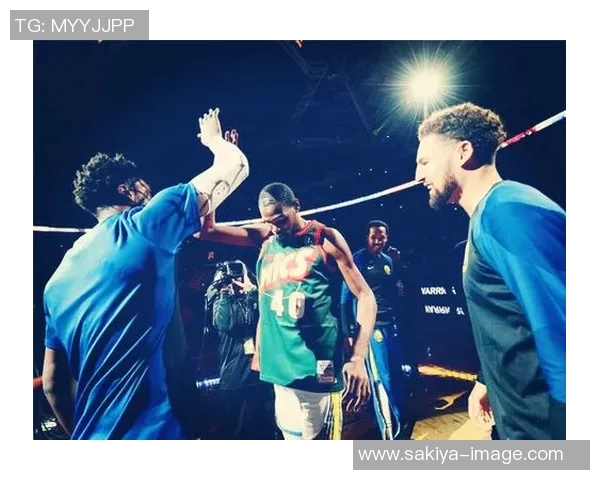 勇士与国王季前赛直播精彩对决全程回顾与分析